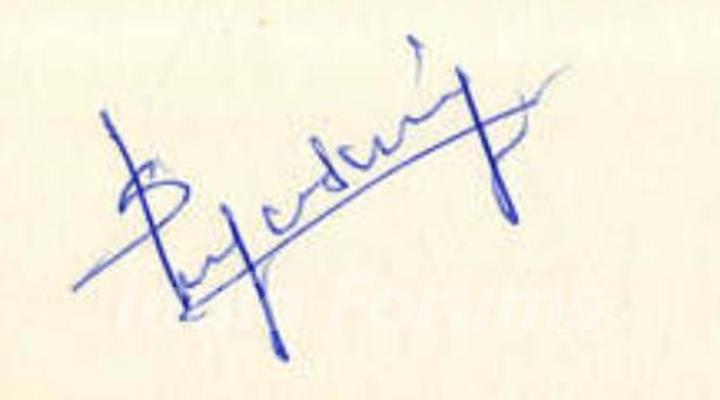 Sanath Jayasuriya Signature