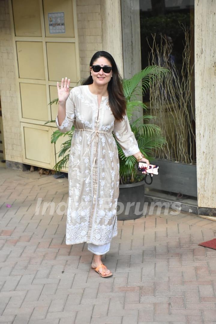 Kareena Kapoor spotted in the city