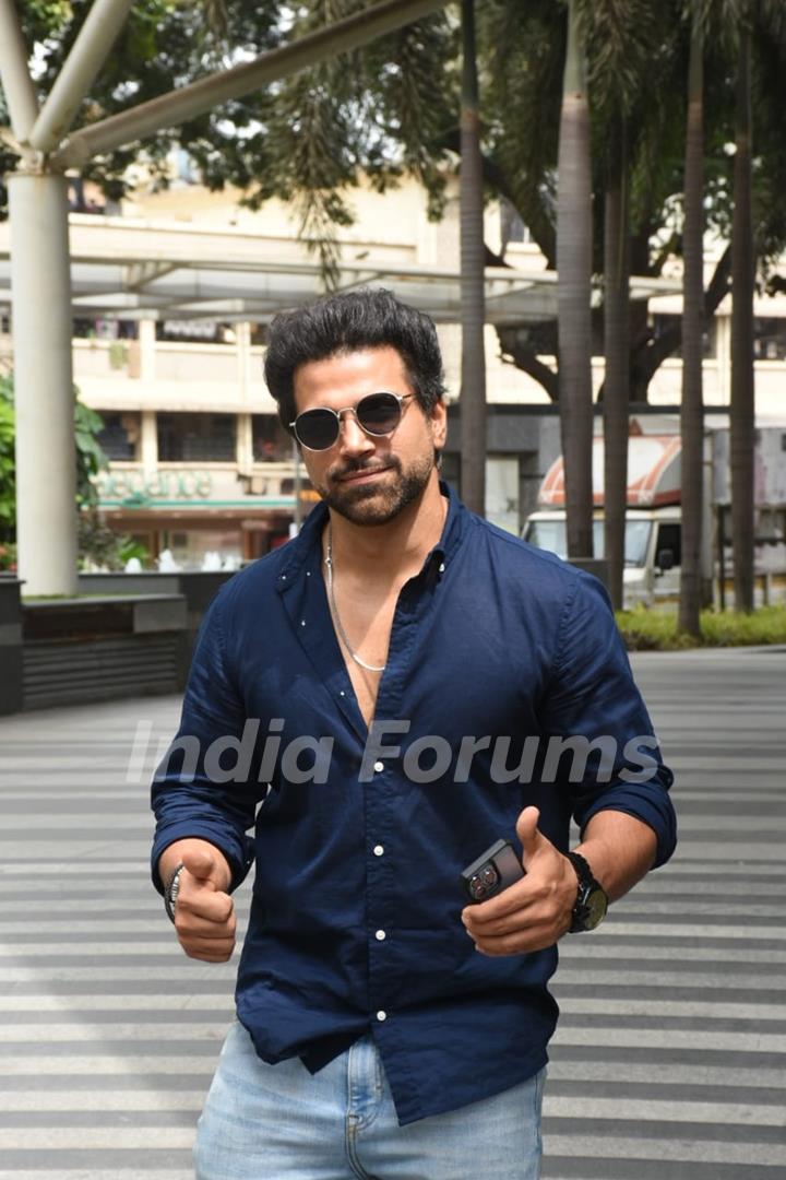 Rithvik dhanjani spotted in Goregaon today