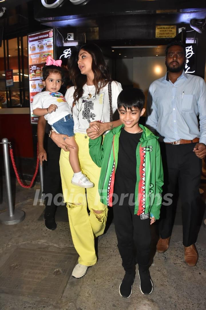 Shilpa Shetty spotted with her kids at Khar 