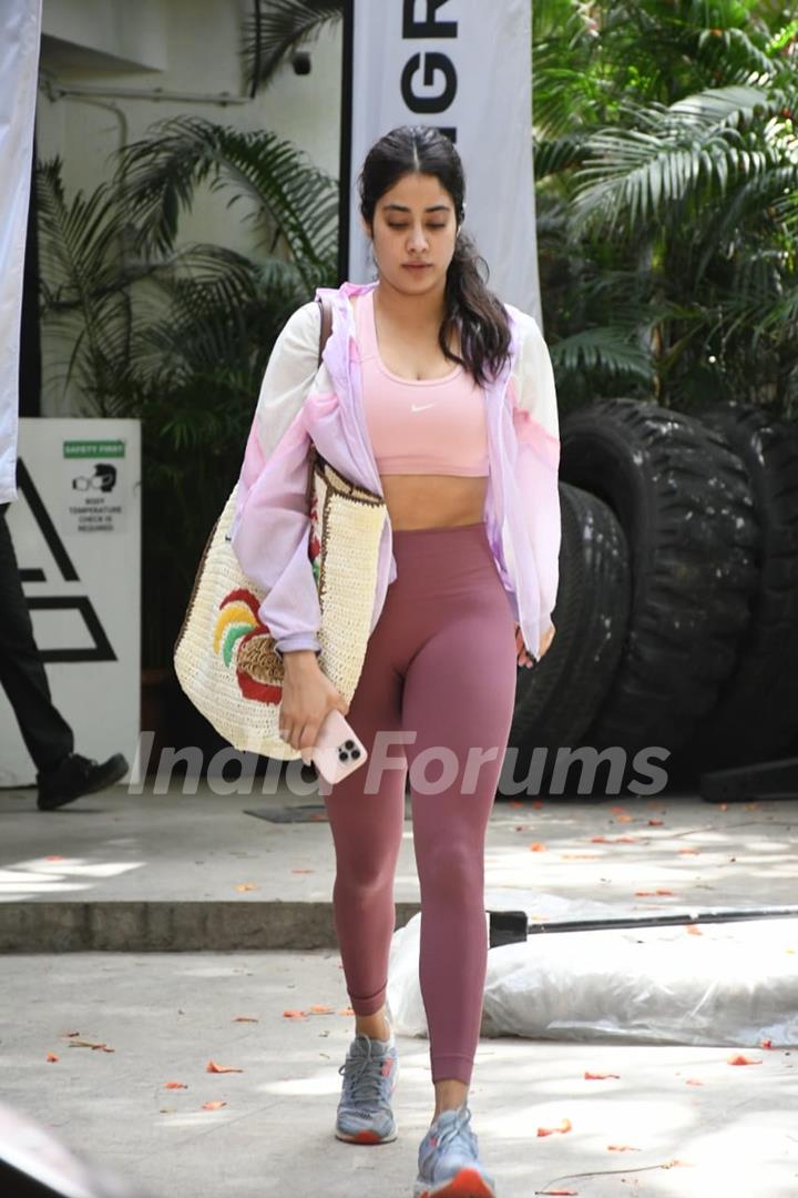 Janhvi Kapoor spotted outside the gym 