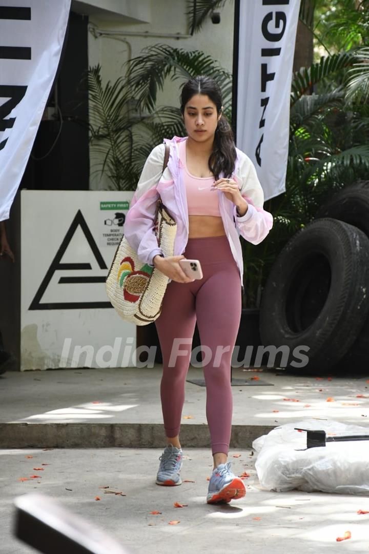 Janhvi Kapoor spotted outside the gym 