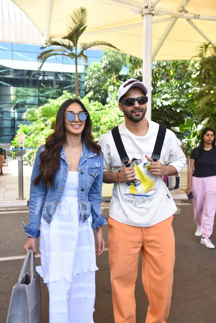 Varun Dhawan and Kiara Advani spotted at Mumbai airport 