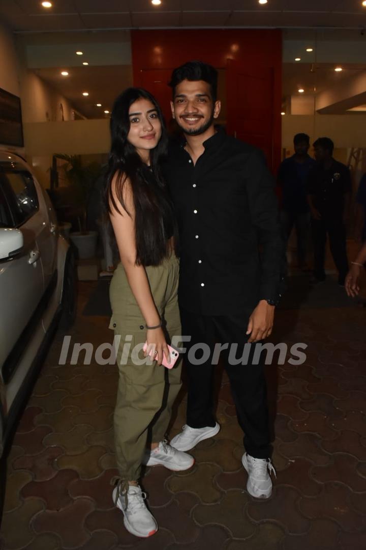 Munawar Faruqui spotted with girlfriend Nazila at a stand-up comedy show in Khar