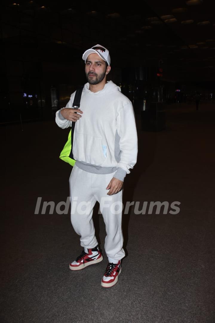 Varun Dhawan spotted at Mumbai airport