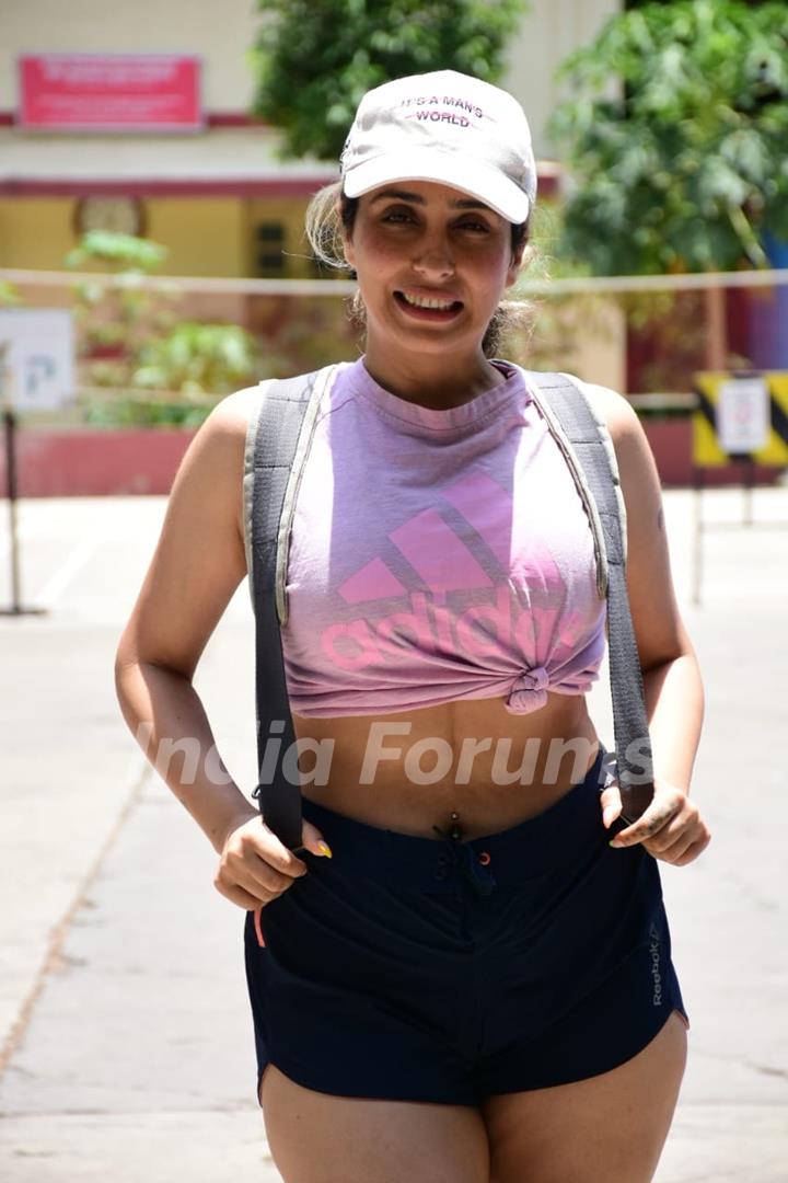 Neha Bhasin spotted at Bandra