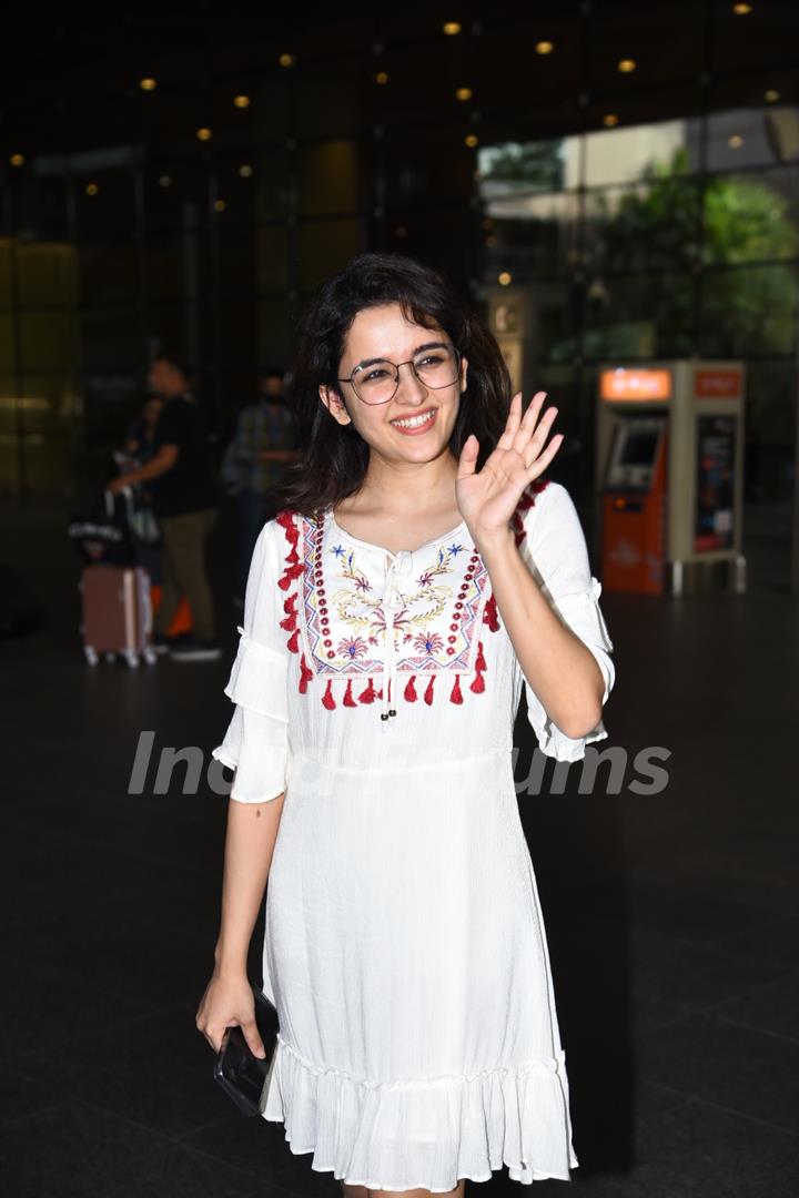 Shirley Setia spotted at the airport