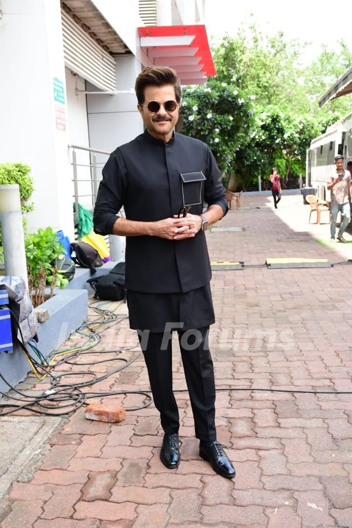 Anil Kapoor spotted on the set of Dance Deewane Juniors to promote his film JugJugg Jeeyo