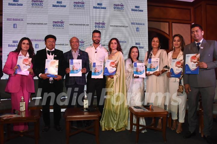 Ankita Lokhande, Vicky Jain, Dr. Vishal Kumar Jain, Reshu Jain, Sunil Gokhale and Vikash Agarwal spotted at the launch of IMAEC Dialysis Center