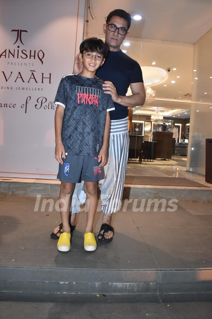 Aamir Khan spotted with his son Azad Rao Khanat Bandra