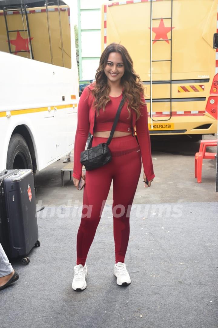 Sonakshi Sinha spotted at Film City