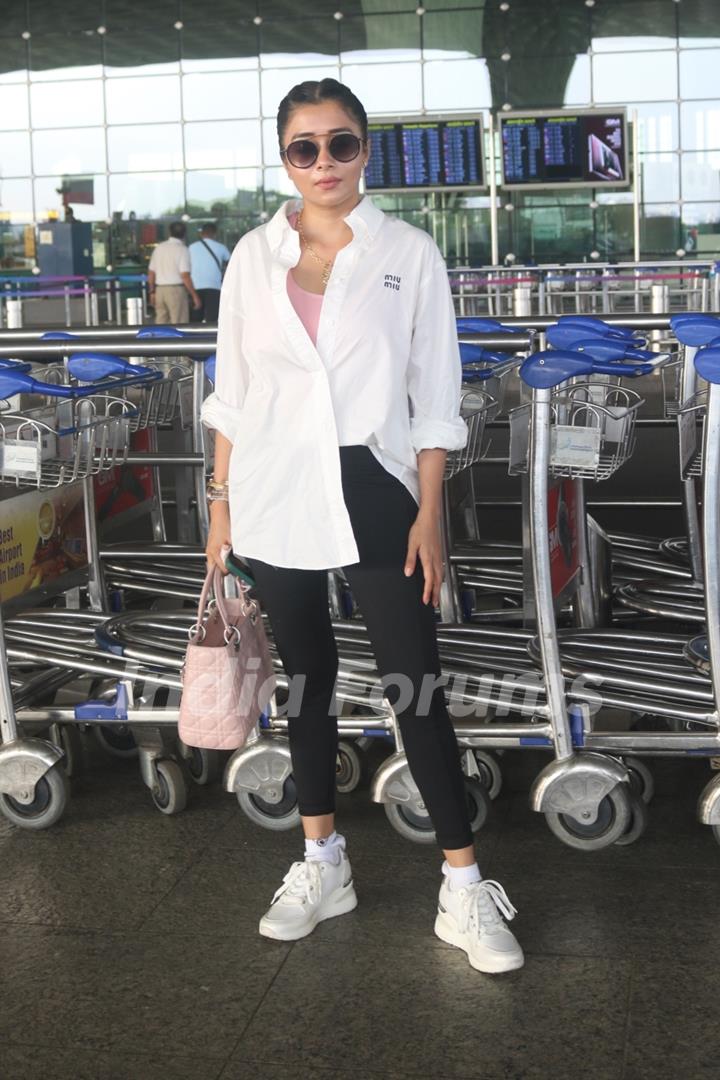 Tina Datta spotted at the Mumbai airport