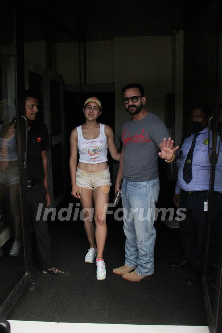 Saif Ali Khan and Sara Ali Khan spotted at Bandra 