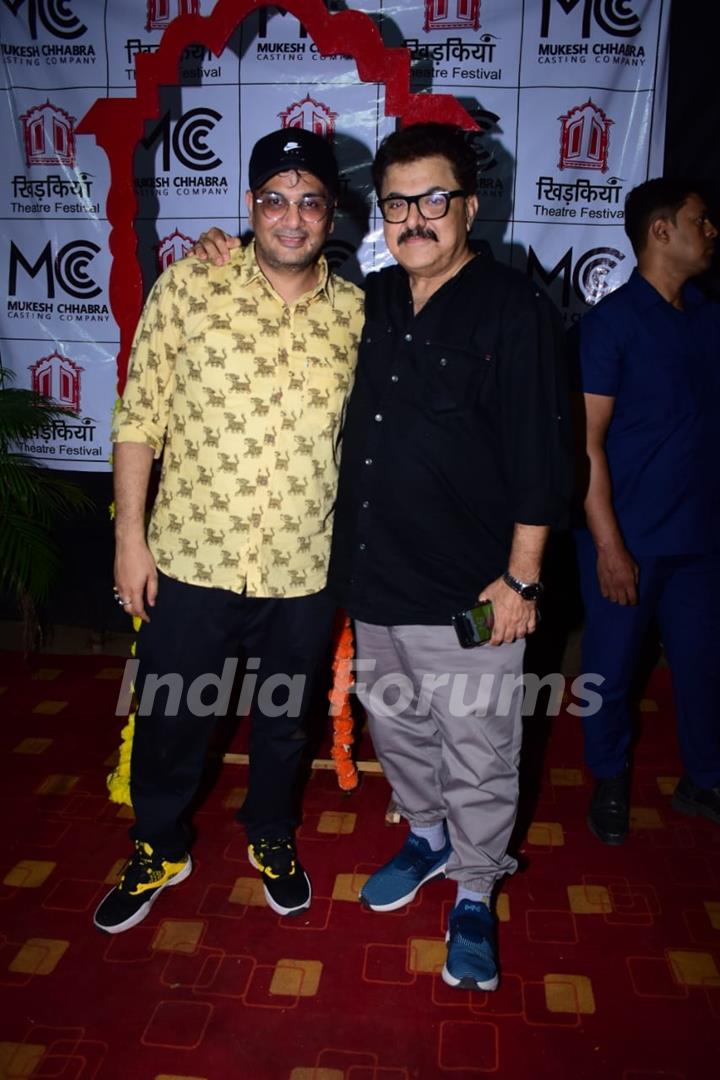 Mukesh Chhabra and Ashoke Pandit snapped at the Khidkiyaan Theatre Festival at Vile Parle 