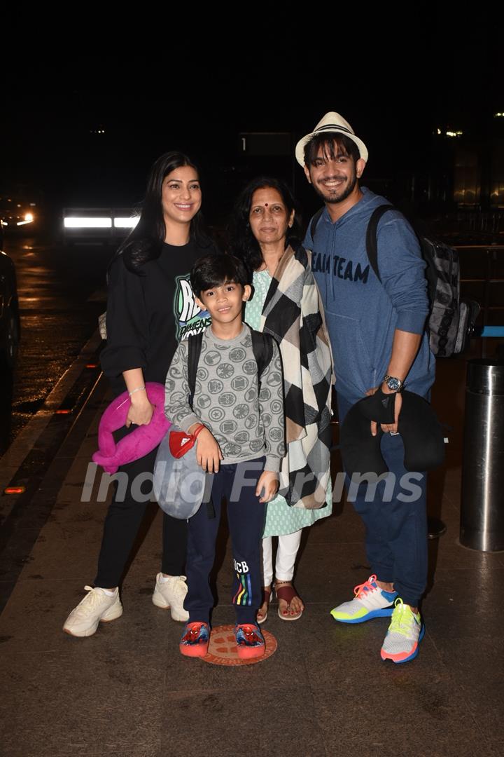 Arjun Bijlani poses with wife Neha Swami son Ayaan Bijlani mother Shakti Bijlani snapped at the Mumbai airport 