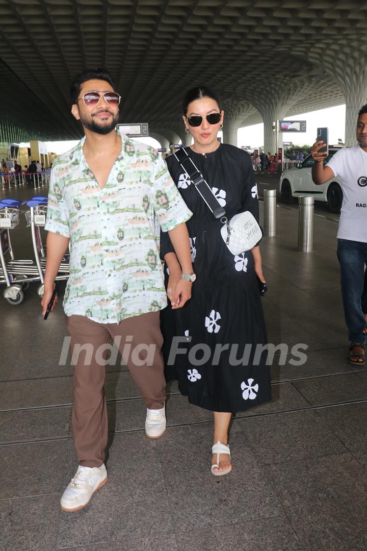 Gauahar Khan and Zaid Darbar spotted at Mumbai airport 