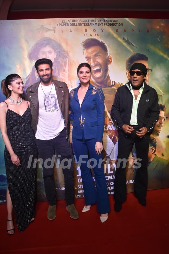 Sanjana Sanghi, Aditya Roy Kapur, Elnaaz Norouzi, Jackie Shroff snapped the premiere of Rashtra Kavach OM at Gaiety Galaxy in Bandra