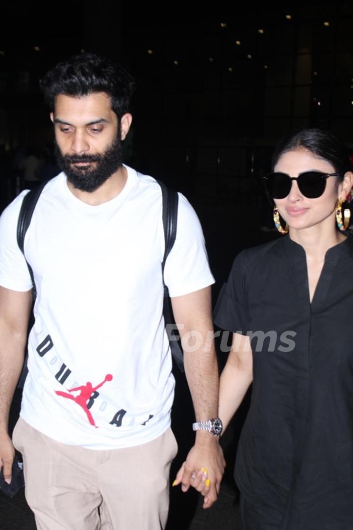 Mouni Roy and Suraj Nambiar spotted at Mumbai airport