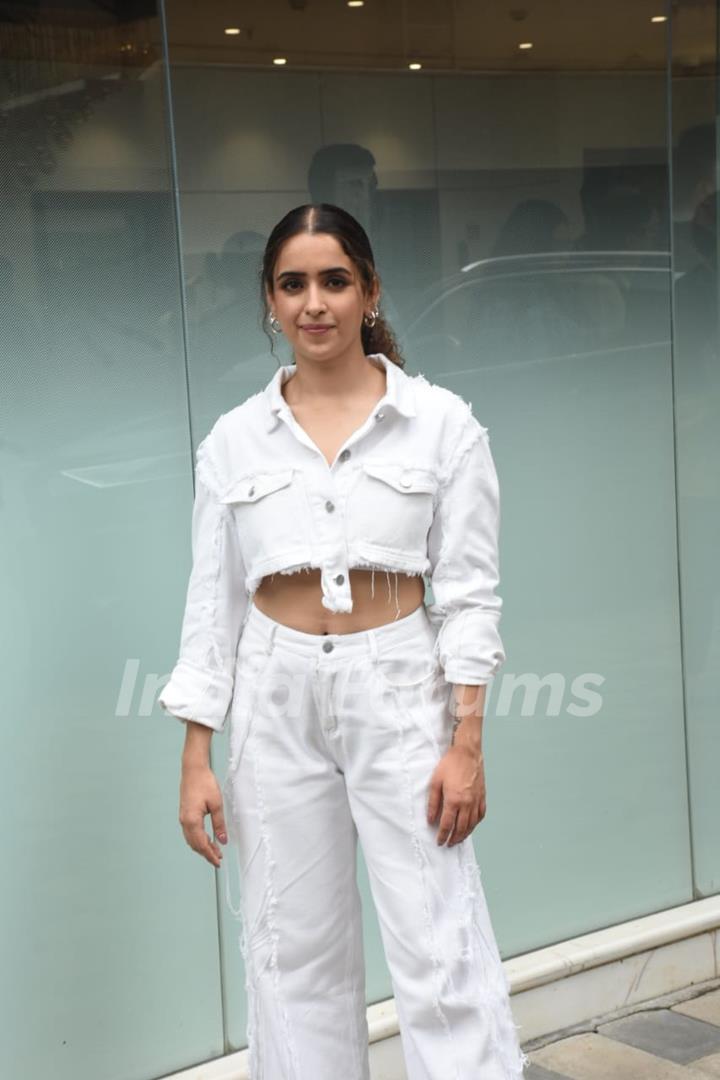  Sanya Malhotra snapped promoting their upcoming film Hit – The First Case at T-Series office in Andheri