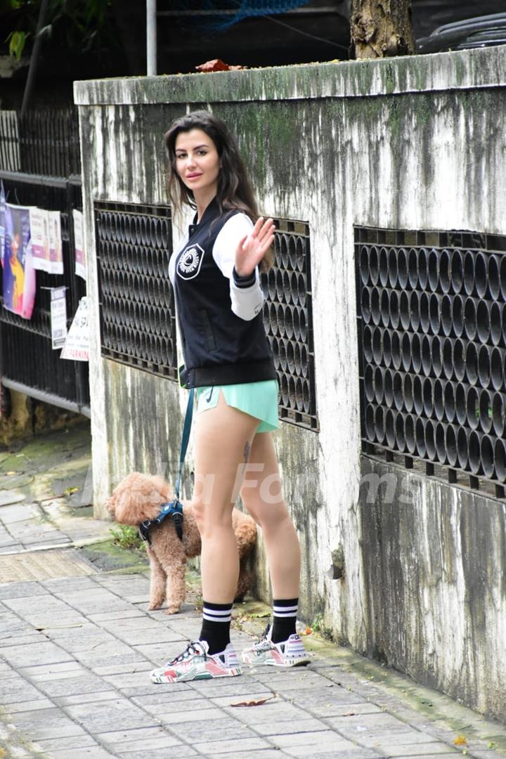 Giorgia Andriani spotted in Bandra