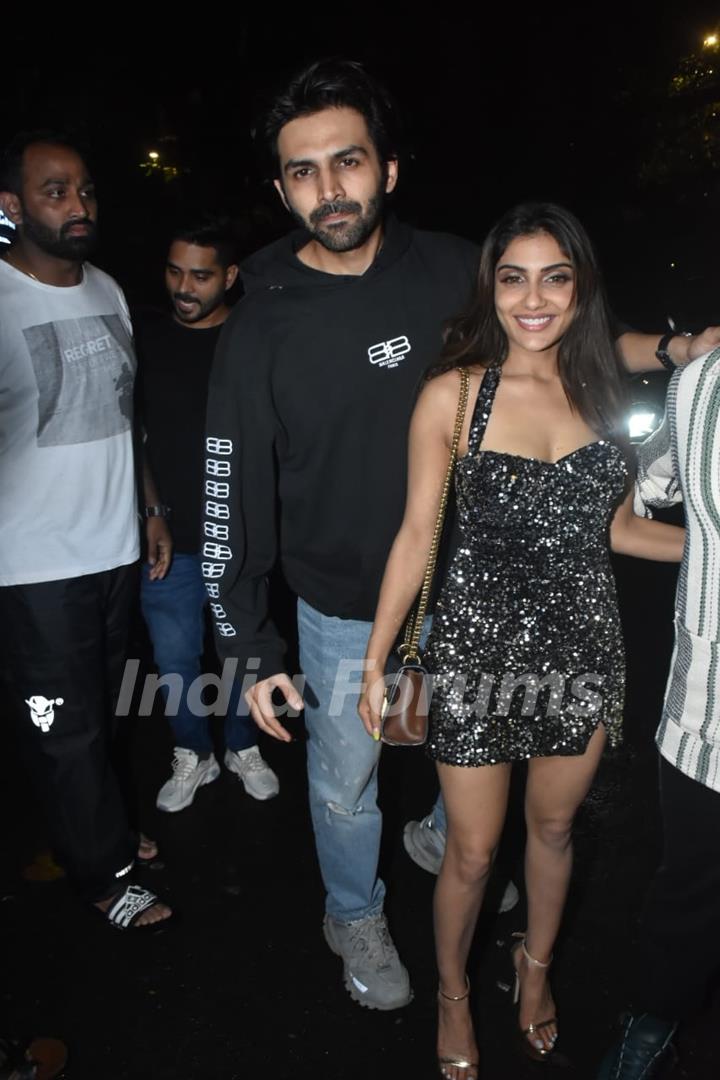 Kartik Aaryan and Ishita Raj Sharma snapped at Ishita Raj Sharma’s Birthday bash