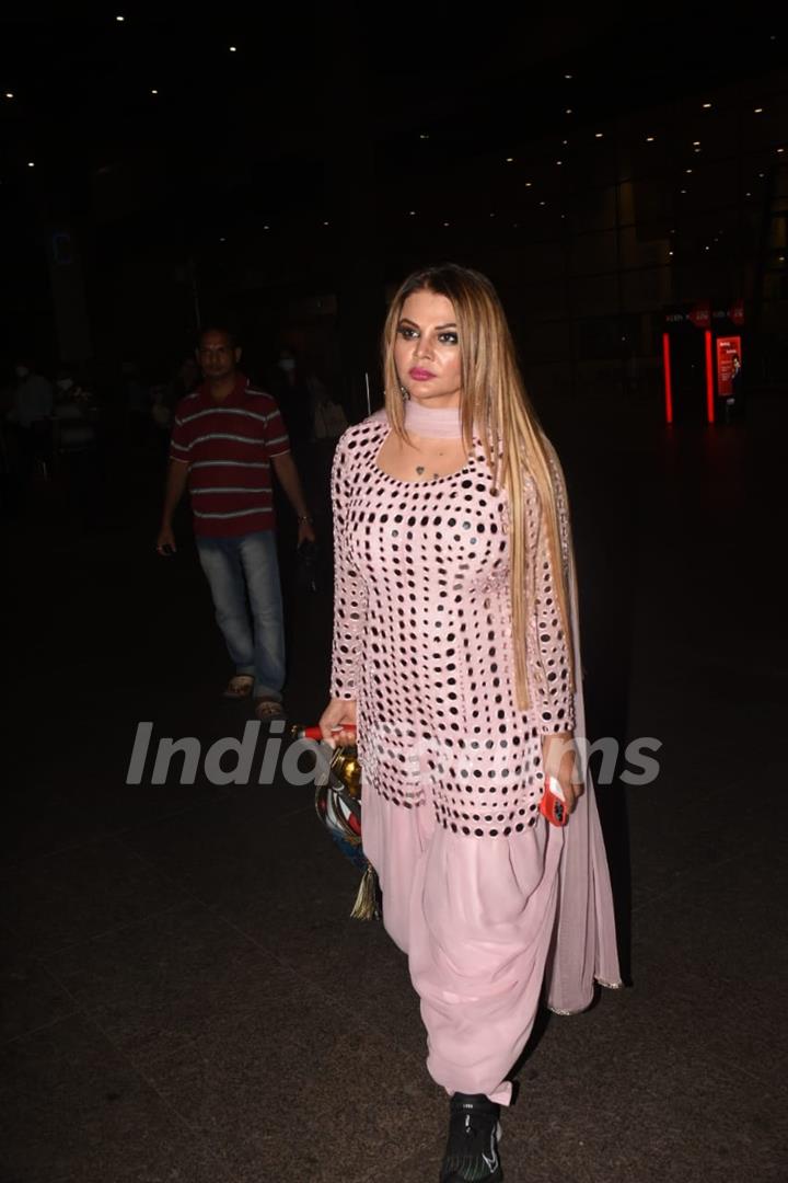 Rakhi Sawant spotted at Mumbai airport