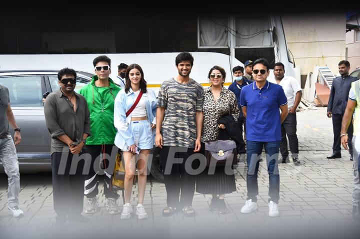 Vijay Deverakonda, Ananya Panday, Karan Johar and many more celebs snapped at the Kalina airport