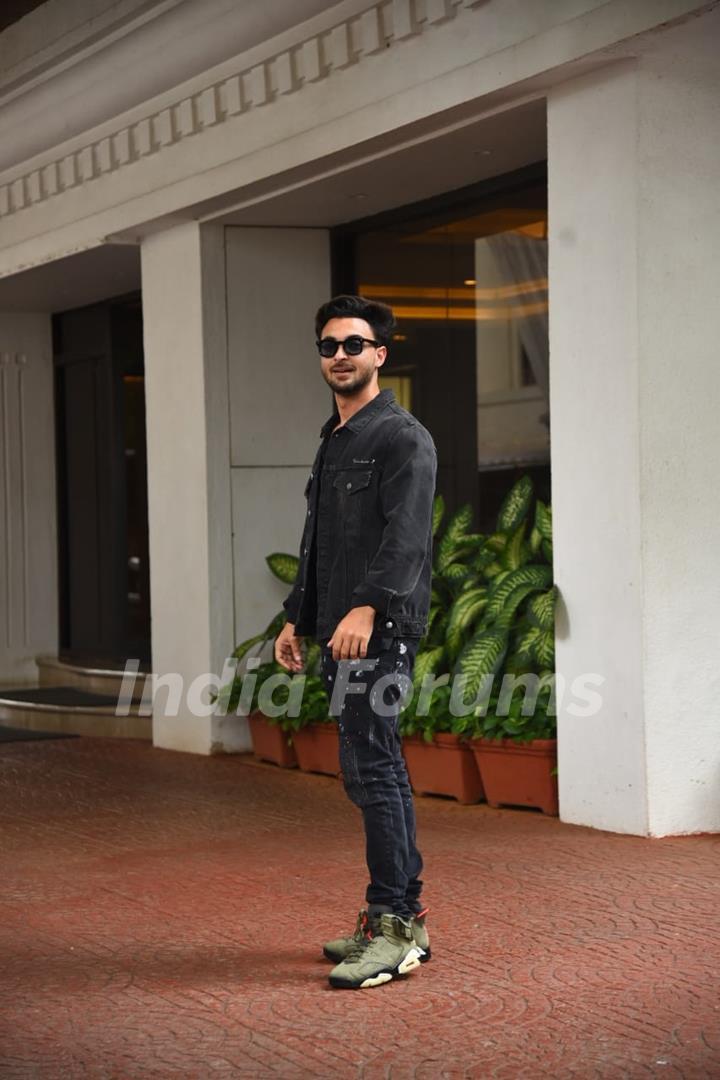 Aayush Sharma spotted at Anand Pandit office 