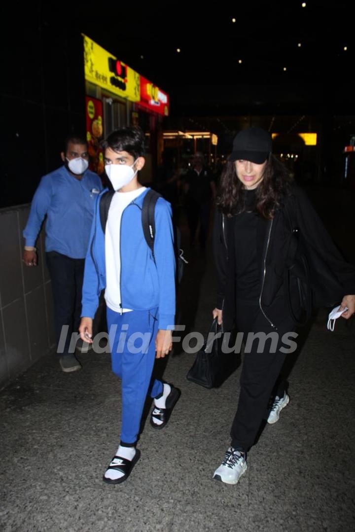 Karisma Kapoor spotted at Mumbai airport