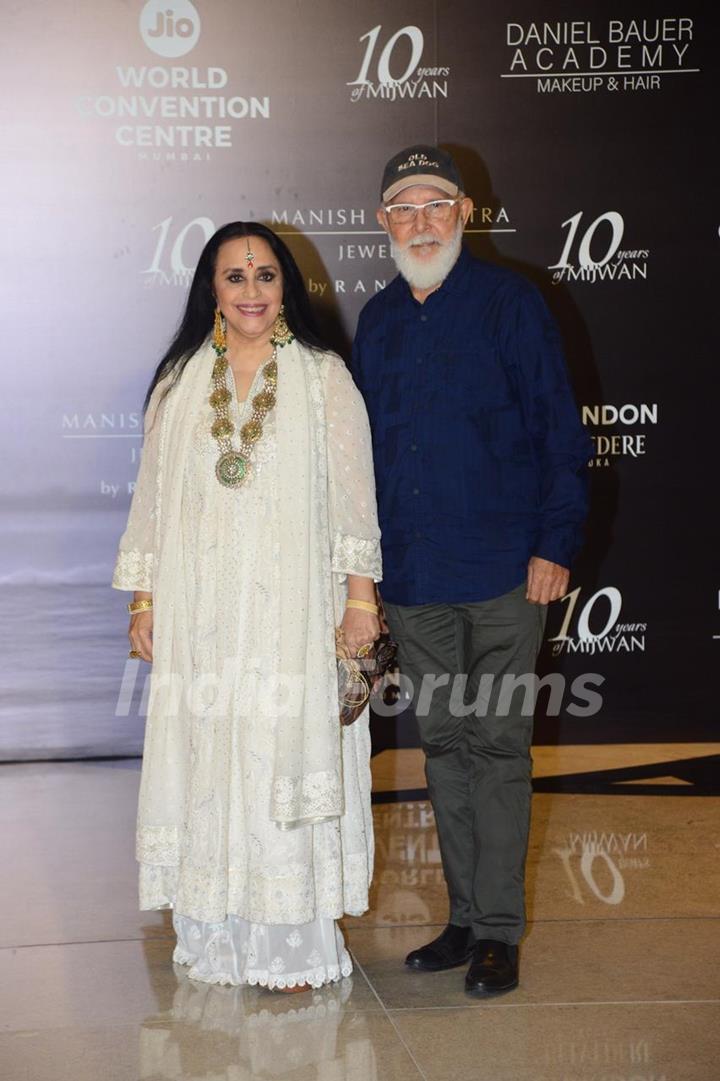 grace the red carpet of Manish Malhotra’s Mijwan Couture show