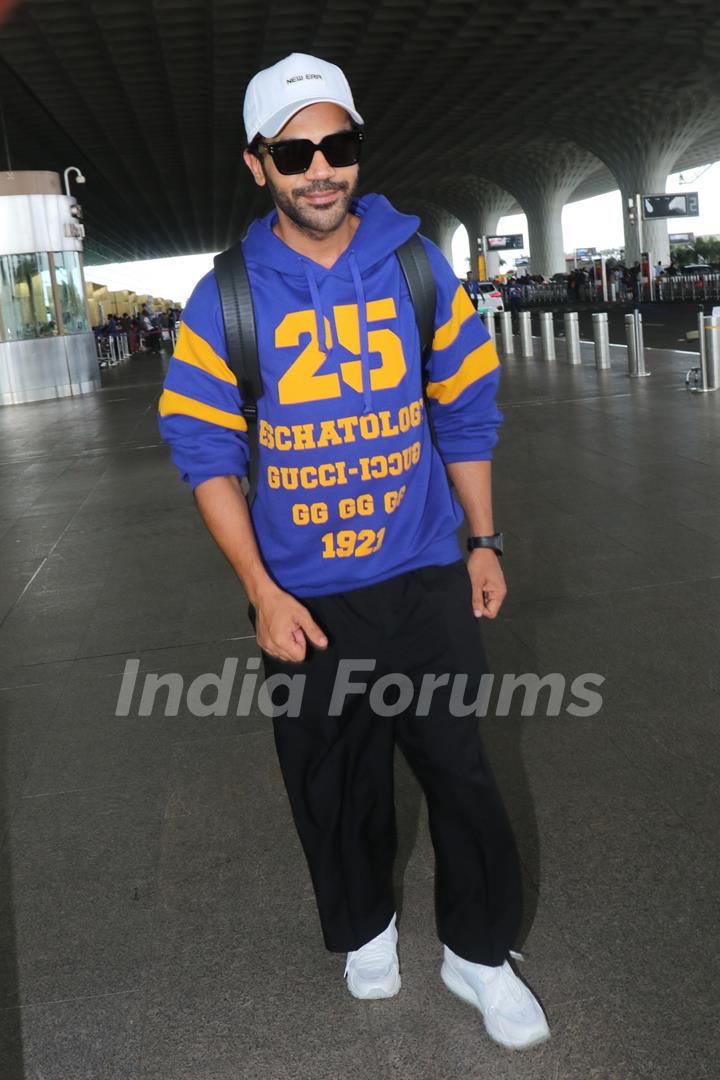 RajKummar Rao sppotted at the Mumbai airport