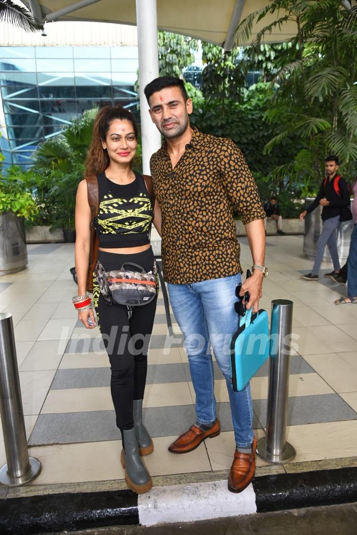 Payal Rohatgi And Sangram Singh spotted at the Mumbai airport after marriage