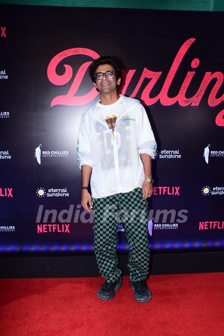 Sunil Grover grace the screening of Darlings