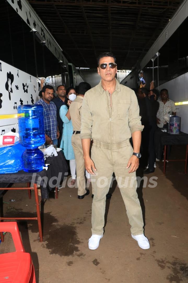 Akshay Kumar spotted promoting RakshaBandhan on the set of Superstar Singer 2