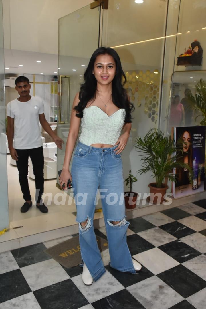 Tejasswi Prakash spotted in Bandra 