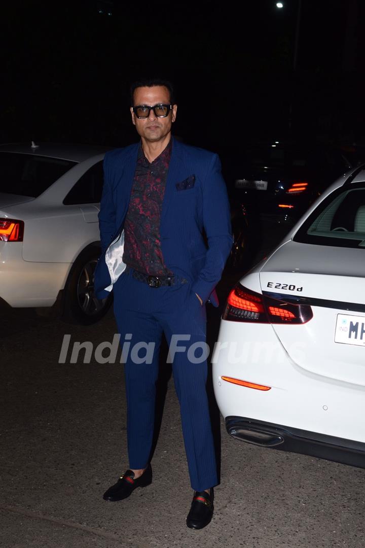 Rohit Roy snapped at Rohit Aggarwal’s birthday bash