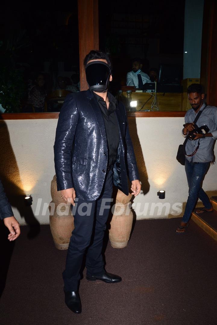 Raj Kundra snapped at Rohit Aggarwal’s birthday bash