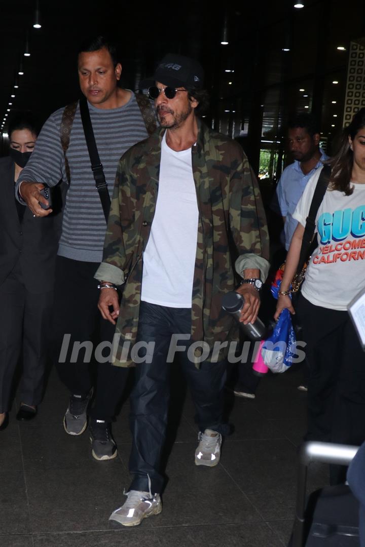 Shah Rukh Khan spotted at the Mumbai airport
