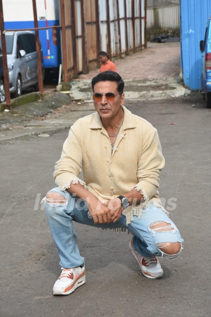 Akshay Kumar spotted promoting Raksha Bandhan 