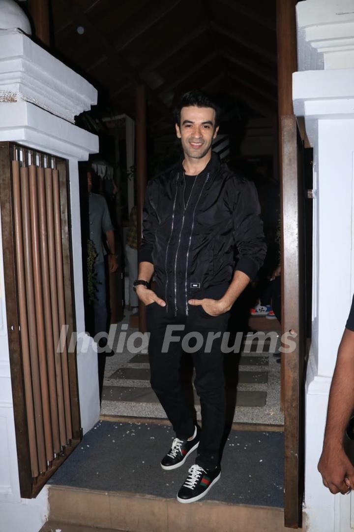 Celebs grace Karan Johar’s dinner party