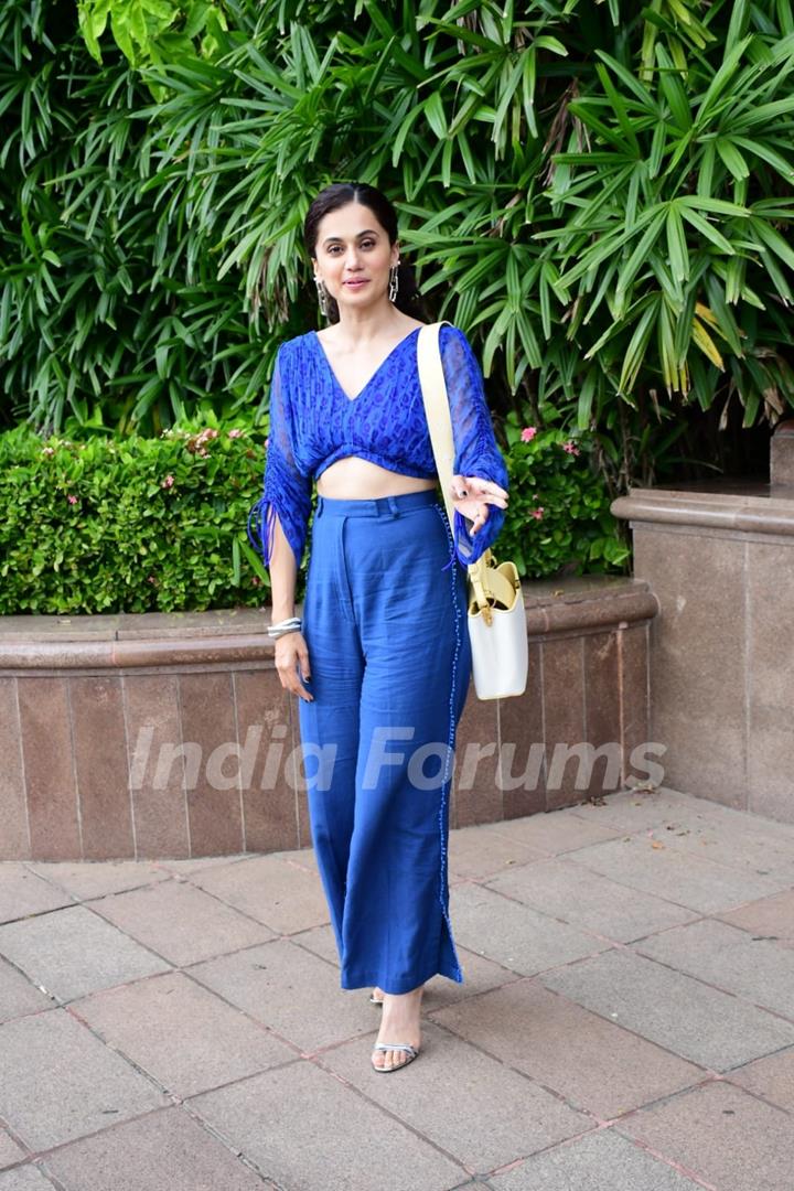 Taapsee Pannu snapped promoting their film Do Baaraa