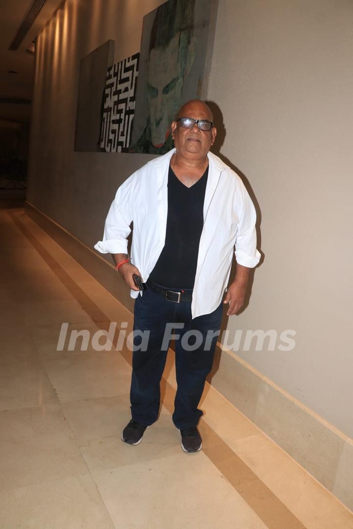 Satish Kaushik spotted at David Dhawan’s birthday bash at JW Marriott in Juhu