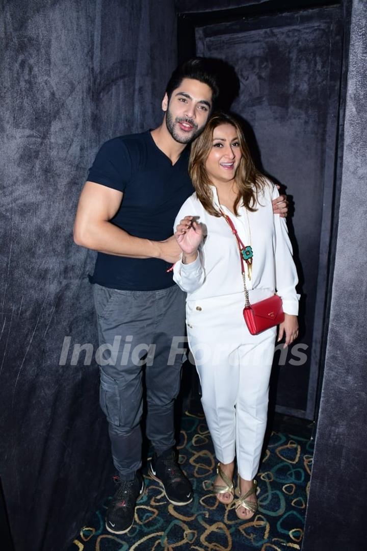 Simba Nagpal, Urvashi Dholakia attend the screening of Do Baara in Mumbai