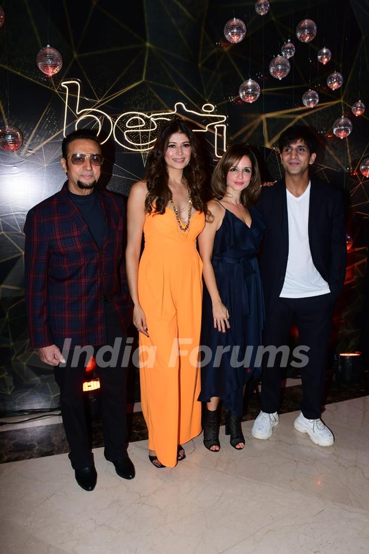 Gulshan Grover, Pooja Batra, Sussanne Khan, Arslan Goni clicked at the Beti Fashion Show
