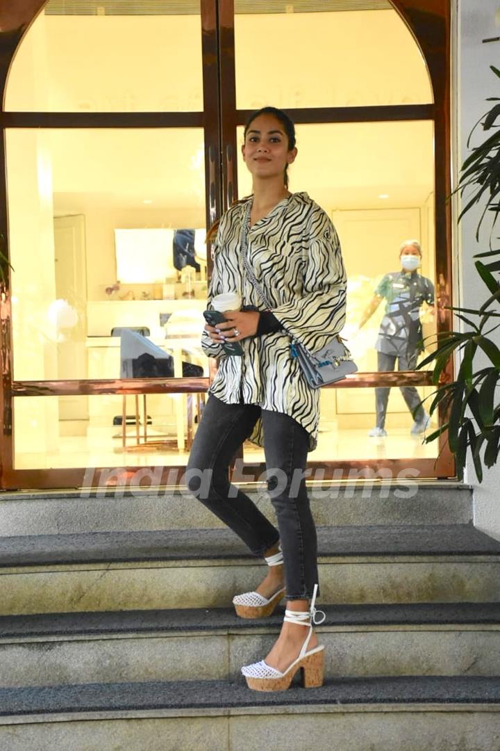 Mira Rajput spotted in Bandra