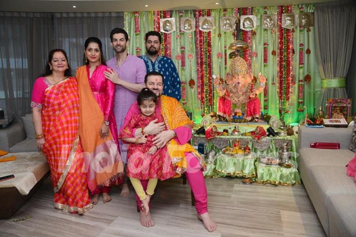Neil Nithin Mukesh with his family for Ganpati Celebration