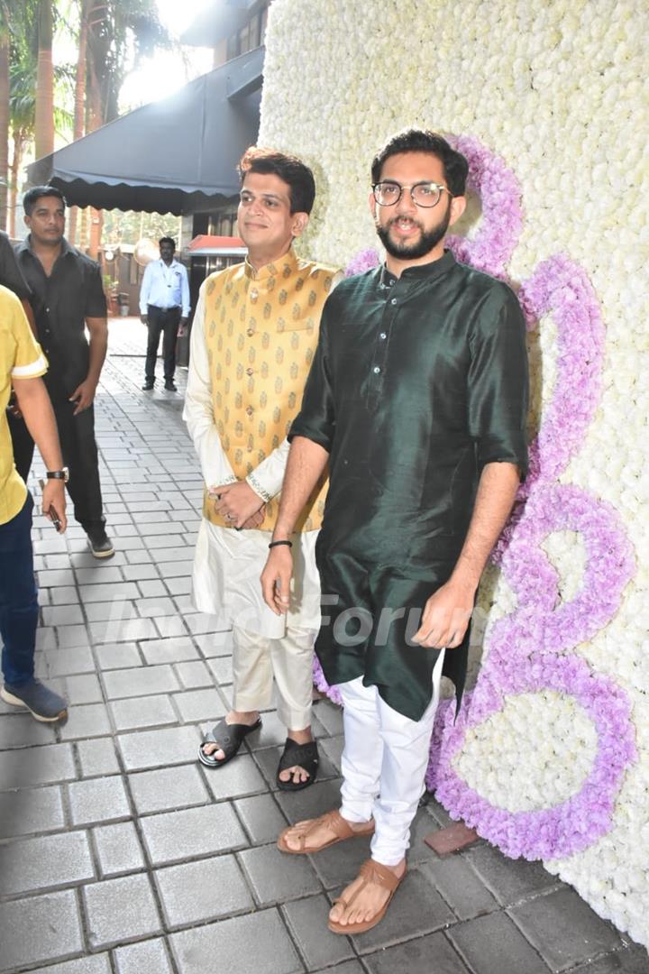 Aaditya Thackeray spotted Arpita Khan's house for Ganpati Darshan