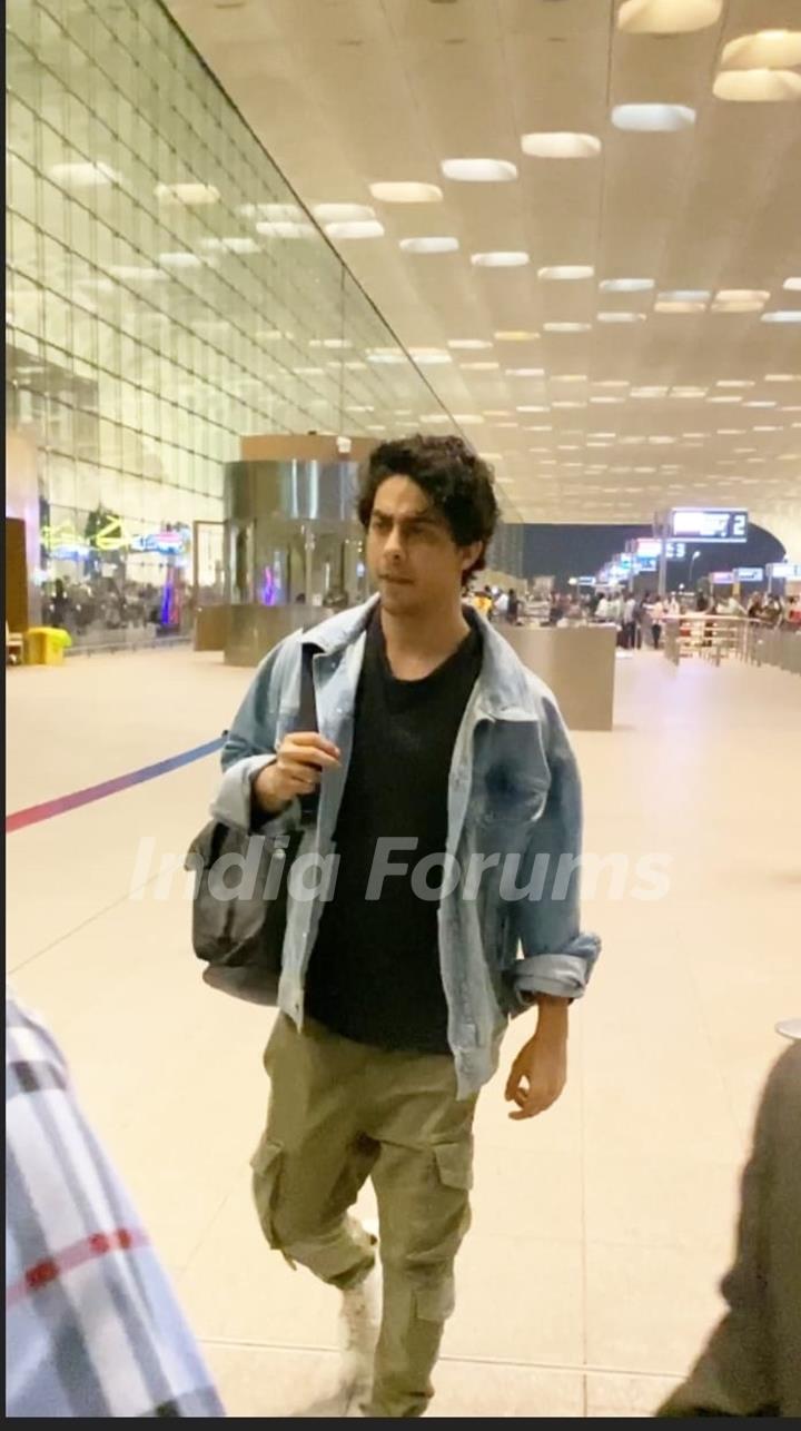 Aryan Khan spotted at the airport