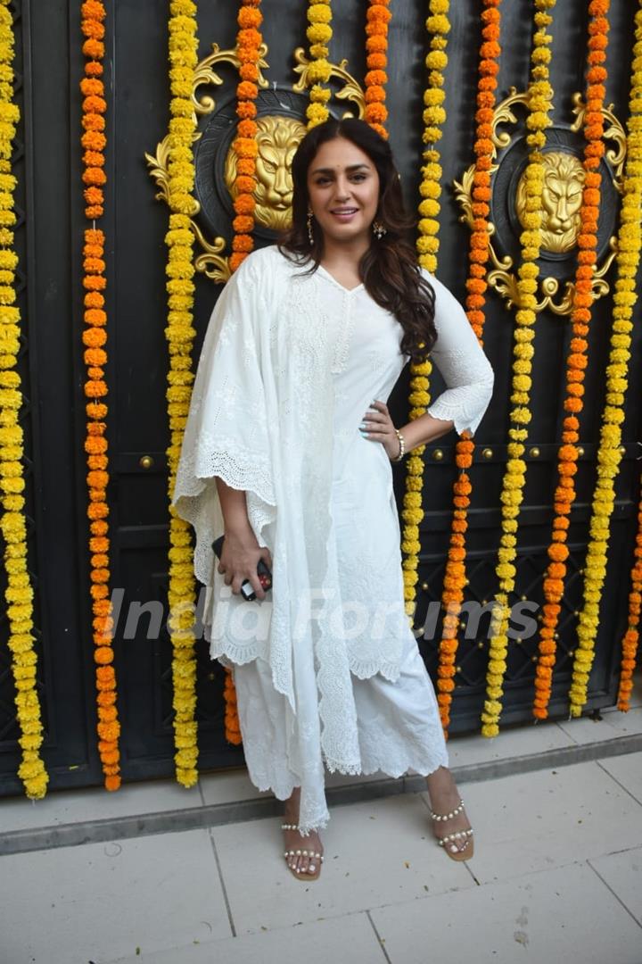 Huma Qureshi spotted at Ekta Kapoor’s residence for Ganpati darshan 