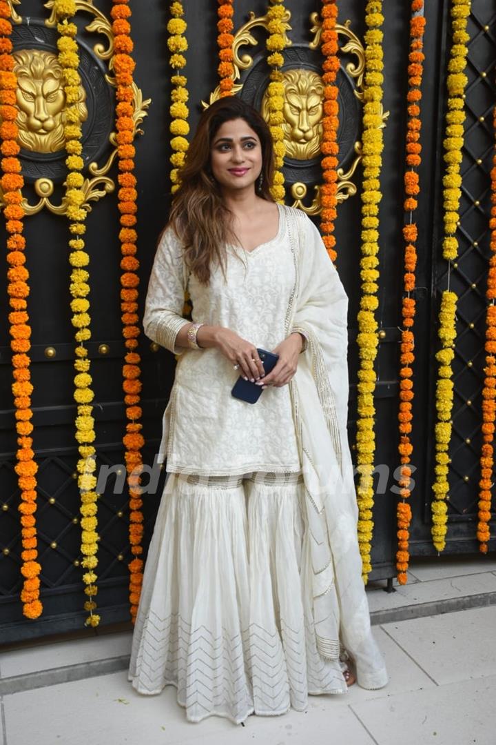 Shamita Shetty spotted at Ekta Kapoor’s residence for Ganpati darshan  